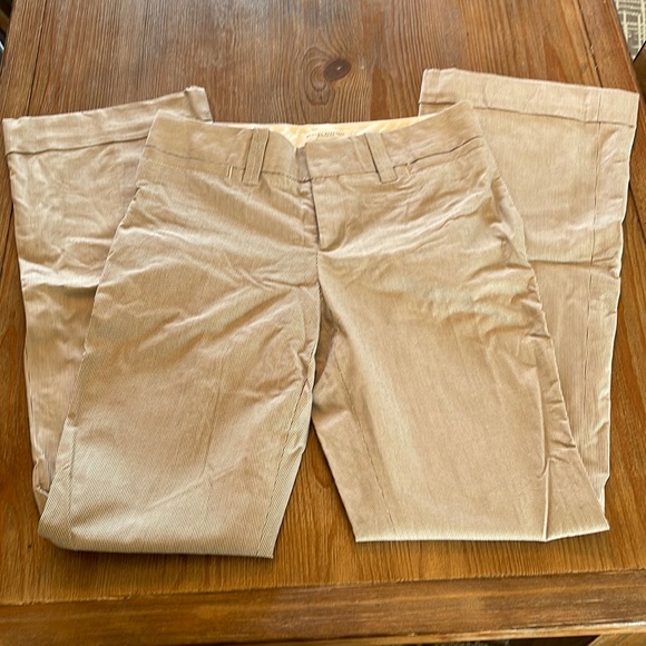 Banana Republic Slacks Like New Martin Fit sz 2 - Picture 1 of 6